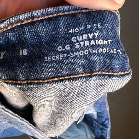 Old Navy Plus Size Curvy O.G. Straight Ankle Jeans, Size 18 - Picture 3 of 3